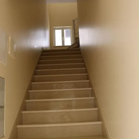 Cantinho Apartment *